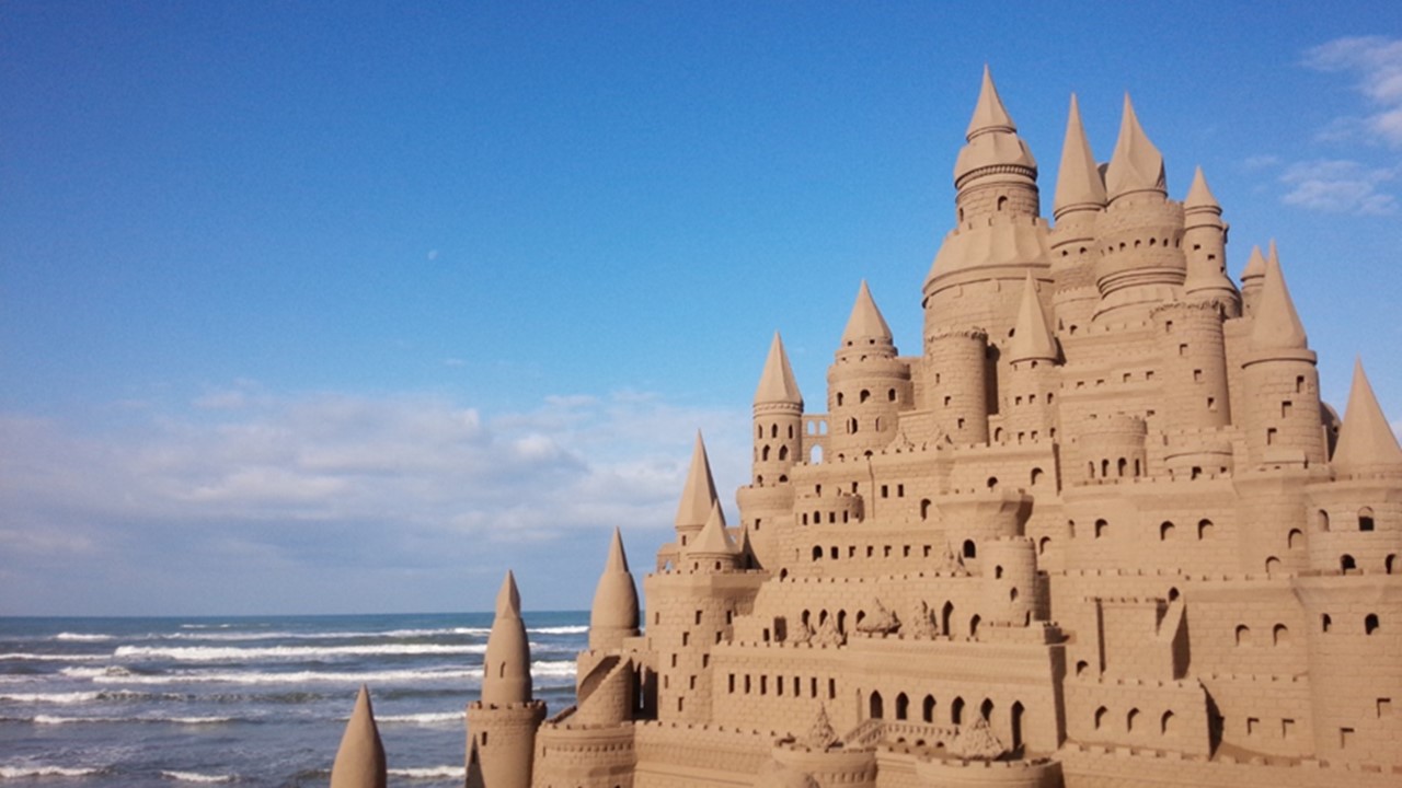 Chirihama Beach Sand Sculptures